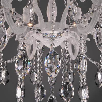 Люстра Eurosvet Veletta 10108/8 белый Люстра Eurosvet Veletta 10108/8 белый