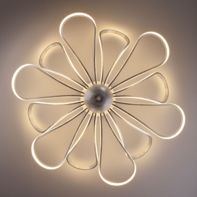 Светодиодная люстра Eurosvet Nerina 90134/12 белый с серебром Светодиодная люстра Eurosvet Nerina 90134/12 белый с серебром