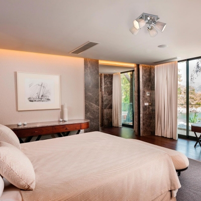 Потолочный светильник Eurosvet Verso 20087/4 хром Потолочный светильник Eurosvet Verso 20087/4 хром