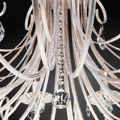 Люстра Eurosvet Alda 3305/12 белый с золотом