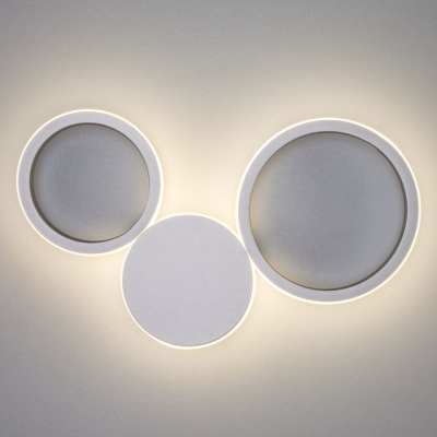 Настенный светильник Eurosvet Rings 40141/1 LED серебро