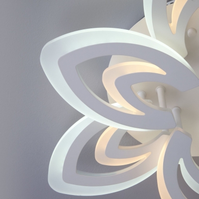 Светодиодная люстра Eurosvet Floritta 90227/6 белый Светодиодная люстра Eurosvet Floritta 90227/6 белый