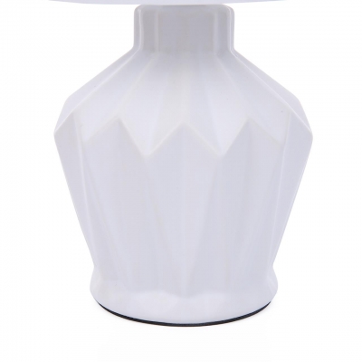 Настольная лампа LUMION MODERNI 8226/1T