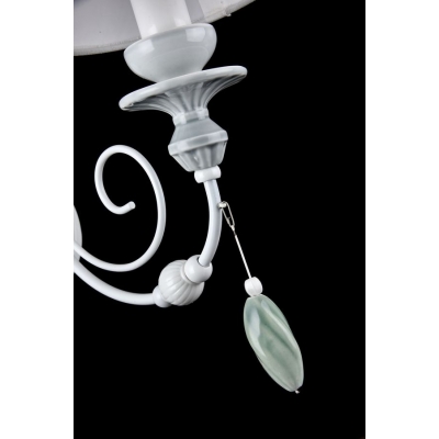 Настенный светильник Maytoni Adelia ARM540-01-W