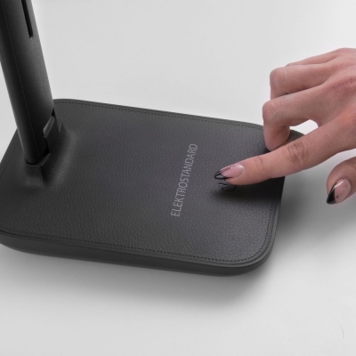 Настольная лампа Elektrostandard Pele TL80960 Настольная лампа Elektrostandard Pele TL80960