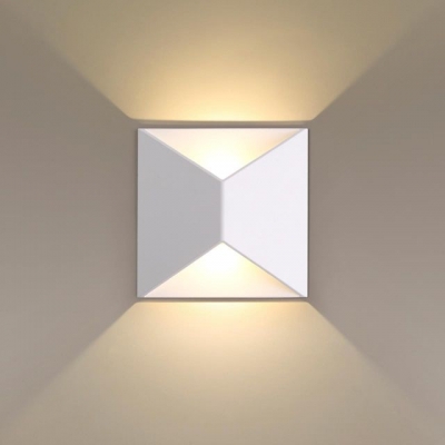 Настенный светодиодный светильник ODEON LIGHT TIBRO 3909/10WL